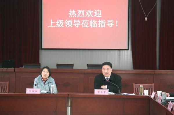 點(diǎn)擊放大鼠標(biāo)滾輪控制大小